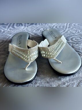 Italian Shoemakers White Crystal-Embellished Thong Sandals